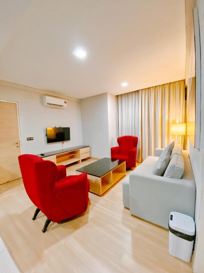Straits Suite By C Homestay Малакка Экстерьер фото